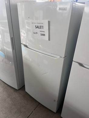 #1428- Frigidaire 30 in. 18.3 cu. ft. Top Freezer Refrigerator, Garage Ready