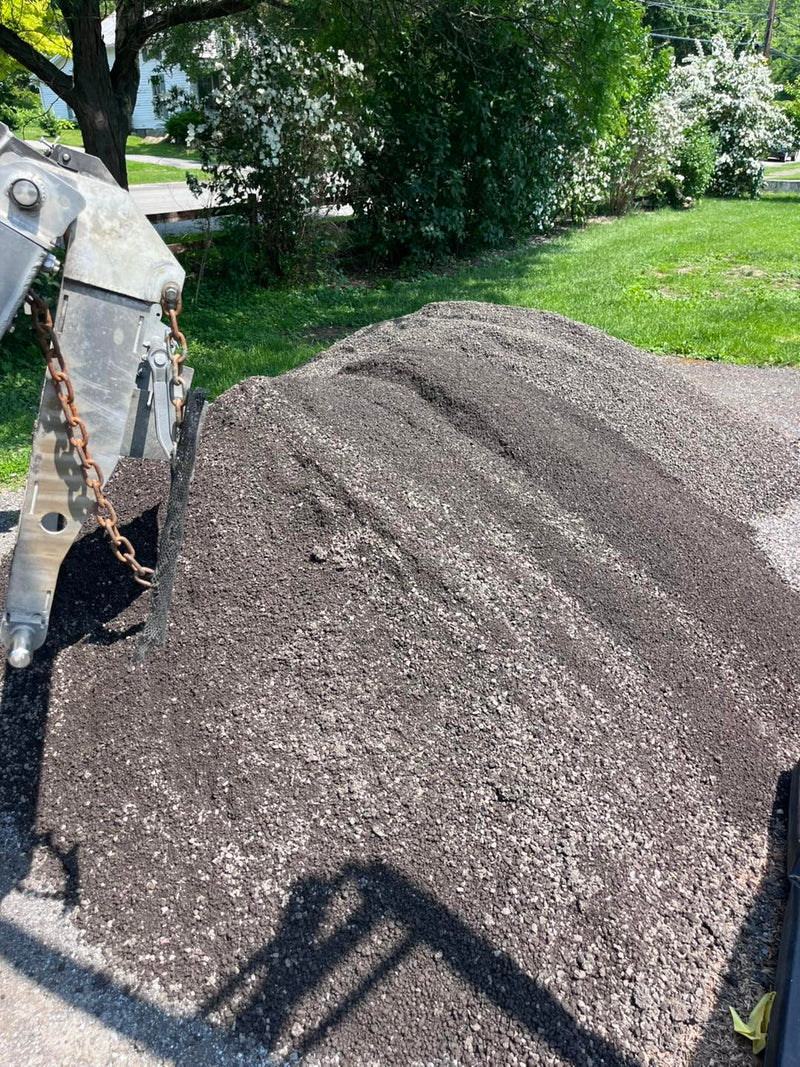 Load image into Gallery viewer, Screened Asphalt Millings- Bulk
