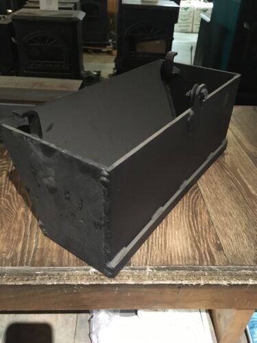 Load image into Gallery viewer, Hitzer 50-93 Coal Stove Replacement Hopper (new Style)
