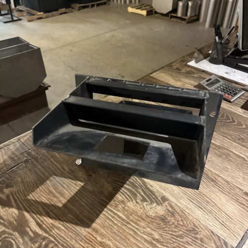 Load image into Gallery viewer, hitzer 710 stoker coal furnace replacement feeder base
