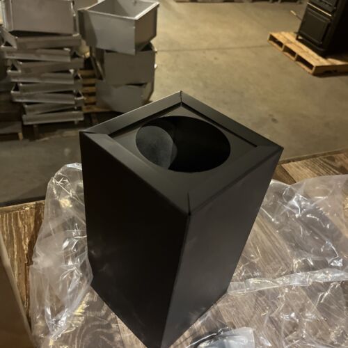 Load image into Gallery viewer, VP-CSS03 Ventis 3” pellet vent 11” tall square ceiling support box
