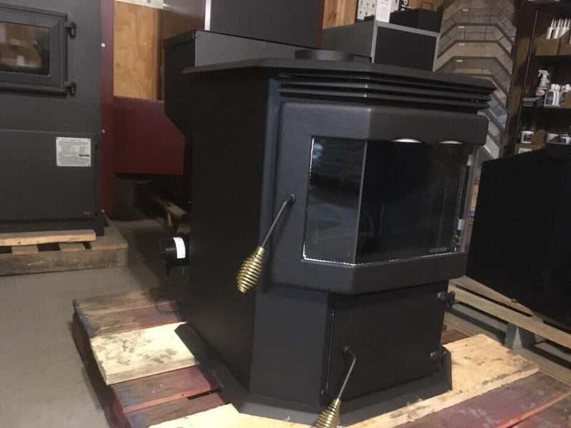 Load image into Gallery viewer, Keystoker Bay Window Auto Feed Stoker Coal Stove-- 75,000BTU
